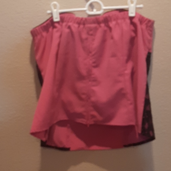 Top - Picture 2 of 6